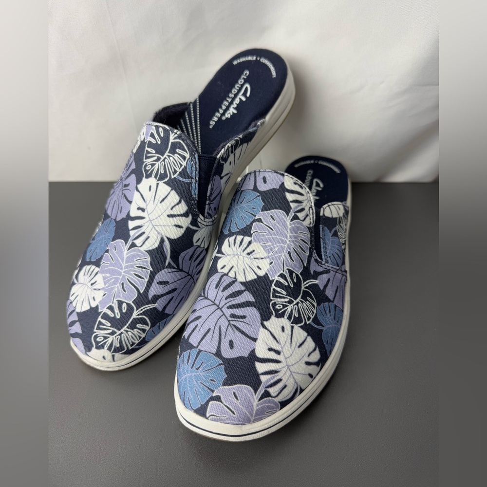 Clarks Navy Blue Floral Slip-On Flats